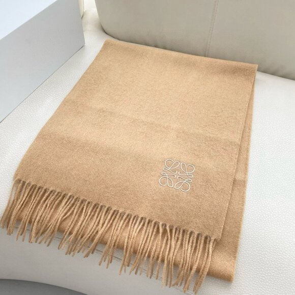 Loewe logo Scarf - Picture 5 of 7